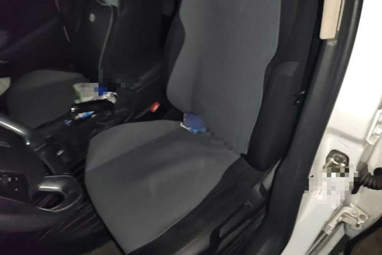 DS 5LS 2016款 1.6T 风尚版THP160中控内饰19