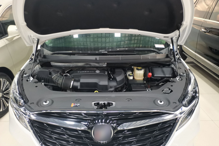 别克GL8 2022款 ES陆尊 653T 舒适型机舱底盘24