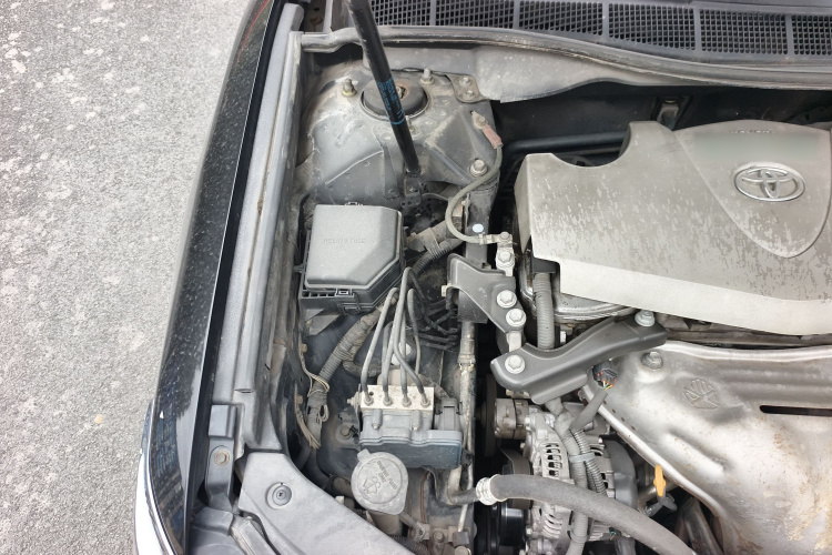 丰田 凯美瑞 2015款 2.0E 精英版局部细节9006