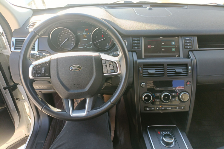 路虎 发现神行 2019款 240PS PURE版 国VI中控内饰12