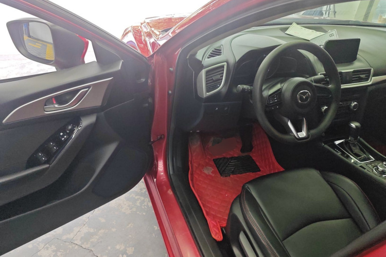 马自达3 昂克赛拉 2017款 三厢 1.5L 自动豪华型 国V中控内饰20