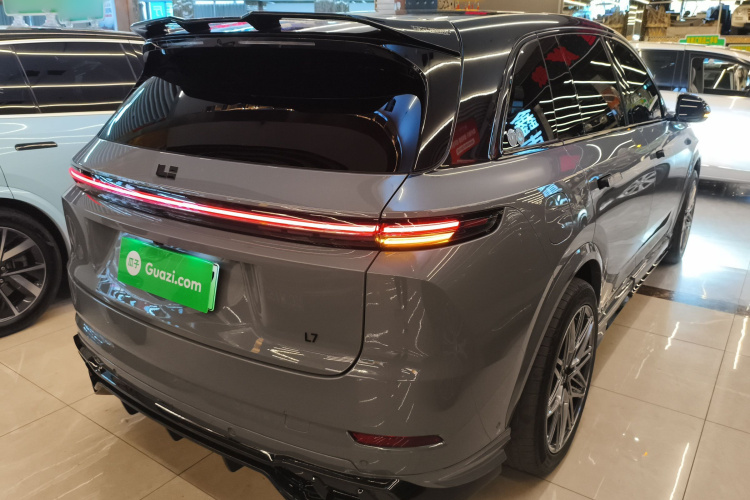 理想汽车 理想L7 2025款 Pro 智能焕新版车身外观7