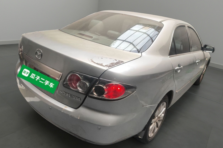 马自达6 2011款 2.0L 自动时尚型车身外观7