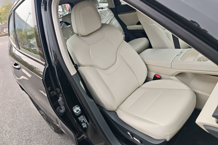 哈弗H6 2024款 2.0T 四驱Max局部细节41