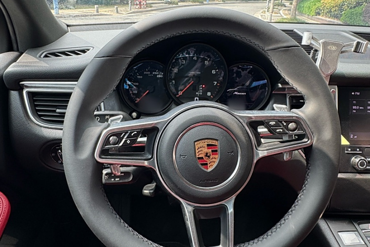 保时捷 2017款  Macan 2.0T中控内饰7003