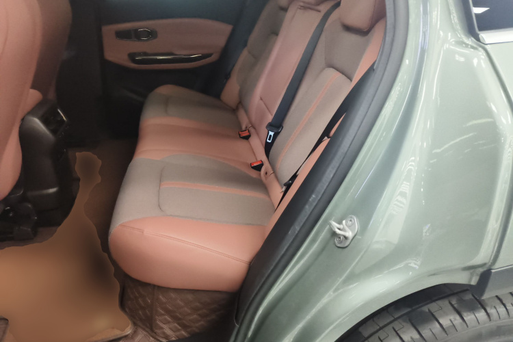 蔚来EC6 2020款 605KM 运动版中控内饰21