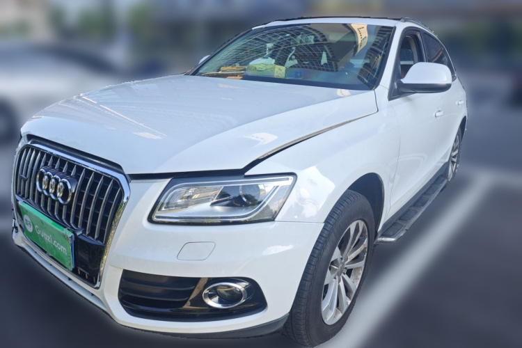 奥迪Q5 2013款 40 TFSI 进取型车身外观1