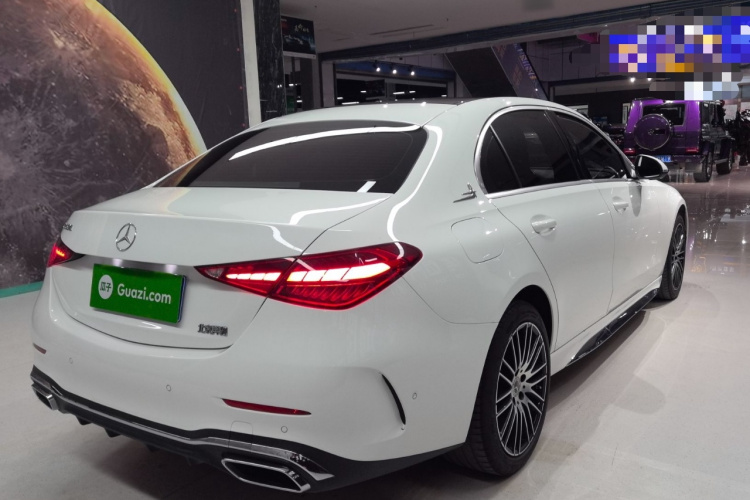 奔驰C级 2023款 改款 C 260 L 运动版车身外观7