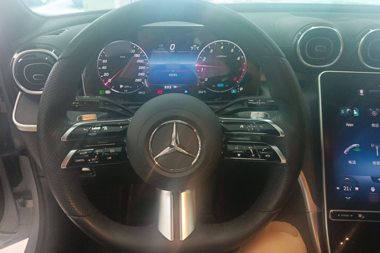 奔驰C级 2022款 C 200 L 运动版局部细节13