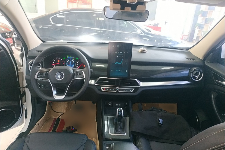 比亚迪 宋 2021款 经典版 1.5T 自动精英型中控内饰12