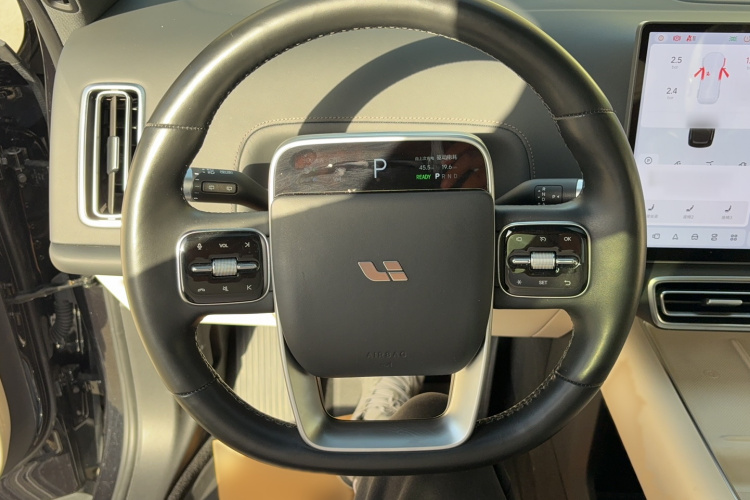 理想汽车 理想L8 2023款 Pro局部细节13