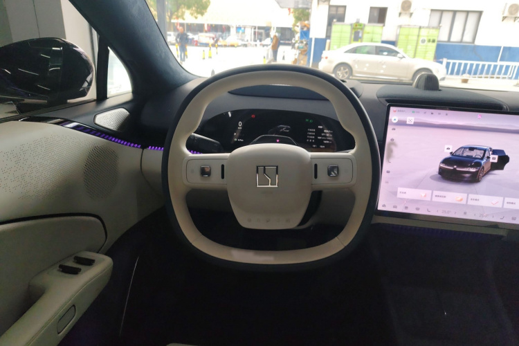 极氪007 2024款 后驱智驾版 75kWh局部细节13