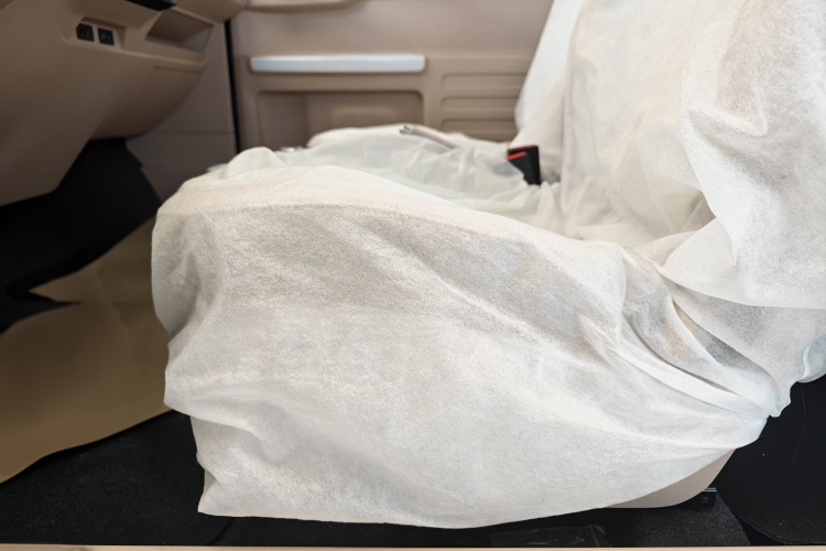 吉利银河 2024款 熊猫mini 200km 耐力熊中控内饰7010