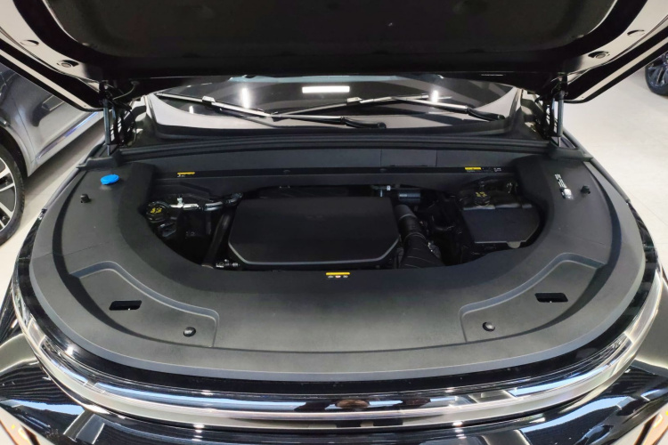 理想汽车 理想L7 2024款 Pro机舱底盘24