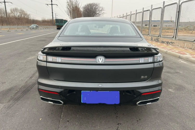 长安 逸动 2026款 第四代 1.5T 500Bar 智享型车身外观6010