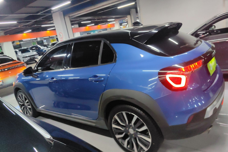 领克02 2018款 2.0T DCT四驱劲Pro版 国V车身外观4