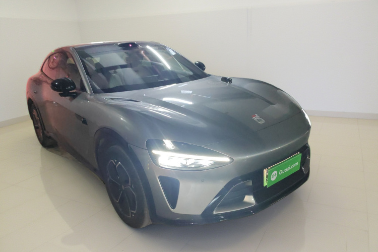 小米汽车 小米YU7 2025款 超长续航后驱版车身外观3