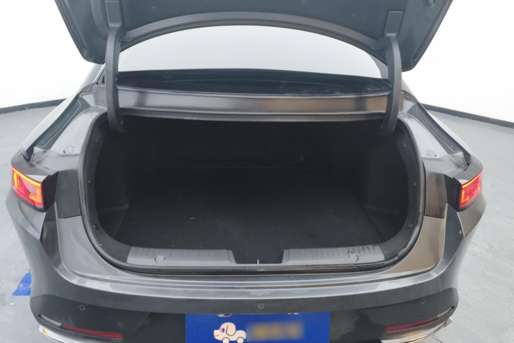 长安 逸达 2023款 蓝鲸NE 1.5T GDI DCT领航型机舱底盘23