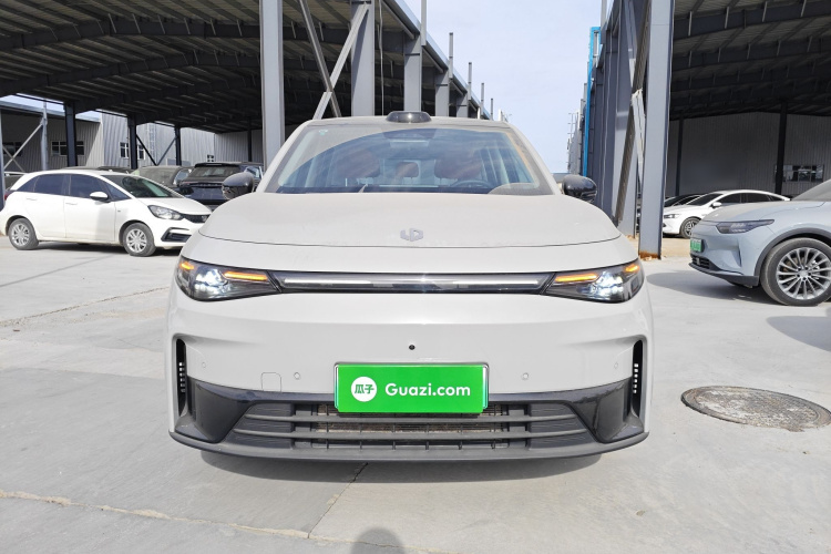 零跑汽车 零跑C10 2024款 210激光雷达版车身外观2