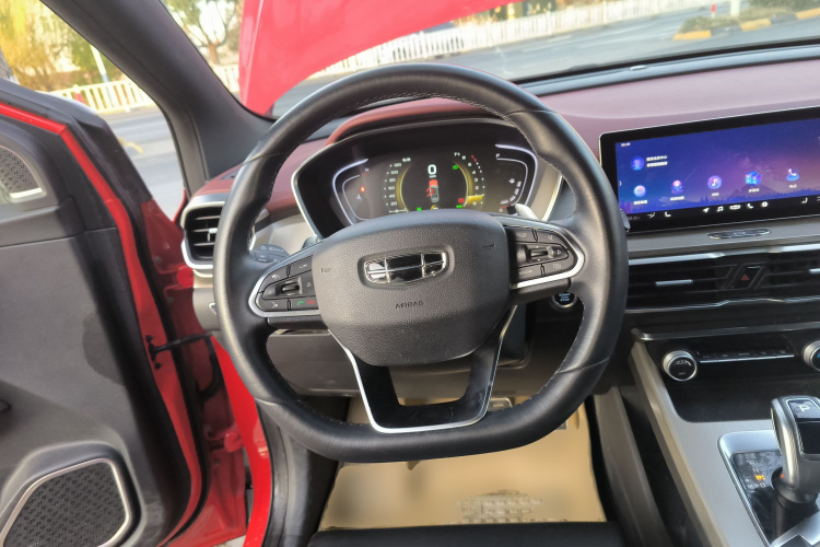 吉利汽车 缤越 2019款 运动款 260T DCT Battle 国V中控内饰13