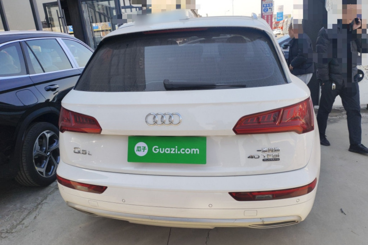 奥迪Q5L 2020款 40 TFSI 荣享进取型车身外观6