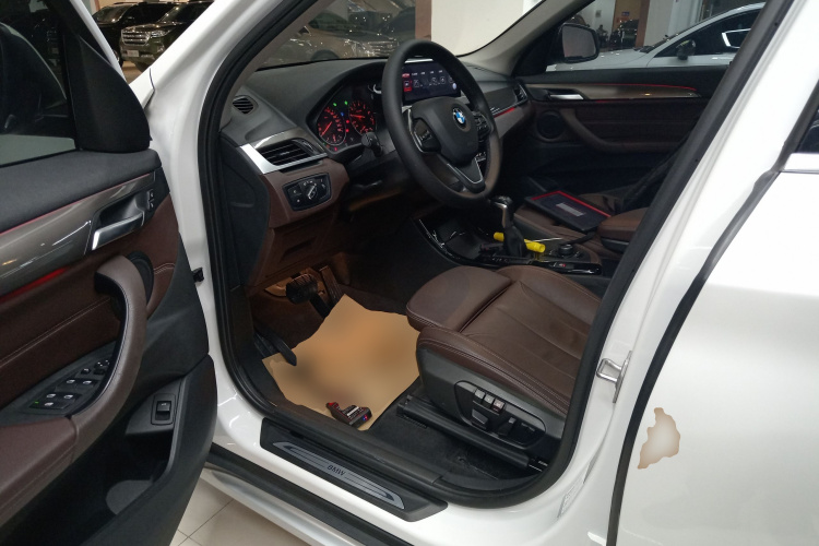 宝马X1 2018款 sDrive18Li 尊享型局部细节19