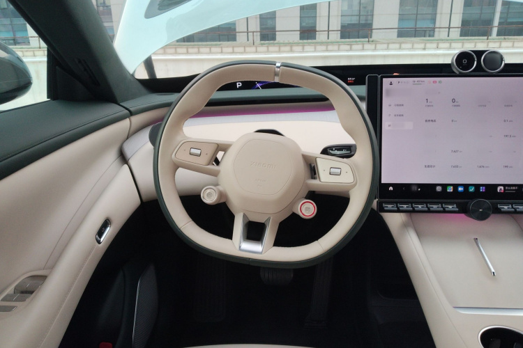 小米汽车 小米YU7 2025款 超长续航高性能四驱Max版局部细节13