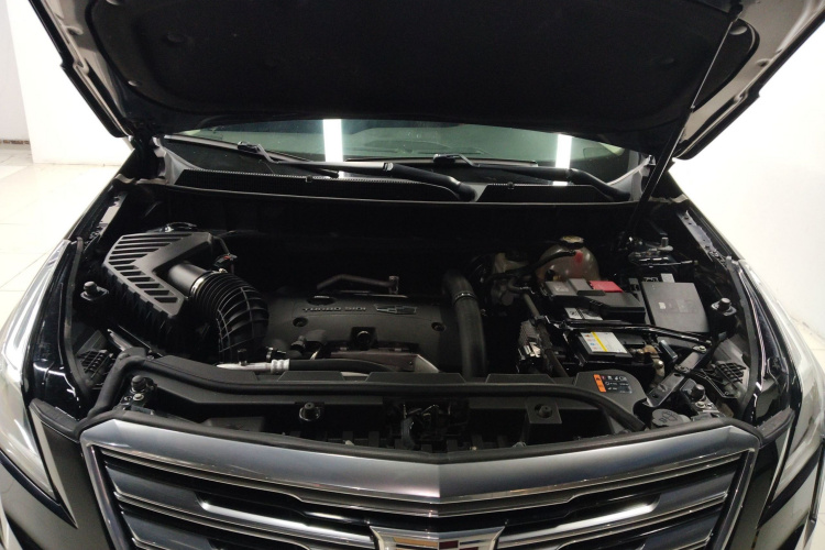 凯迪拉克XT5 2016款 28T 四驱豪华型机舱底盘24