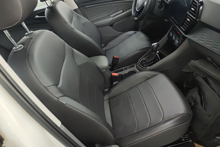 捷达VS7 2020款 1.4T 自动悦享型局部细节41