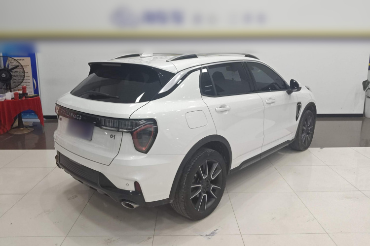 领克01 2021款 2.0TD 两驱型Pro车身外观7