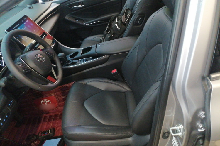 丰田 亚洲龙 2023款 双擎 2.5L 豪华版局部细节19