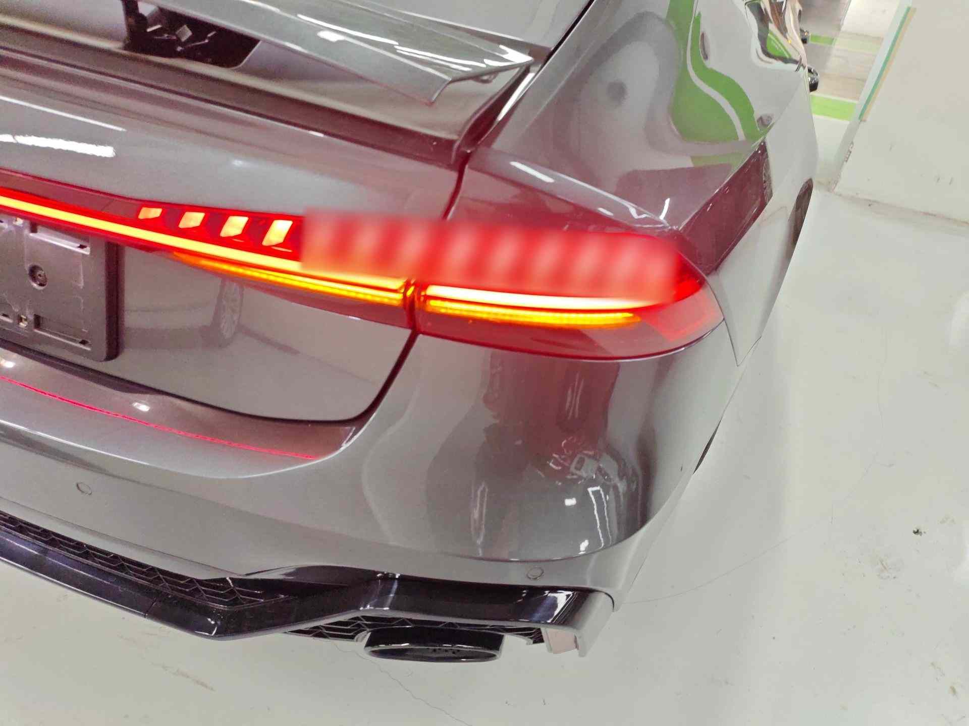 奥迪A7 2023款 45 TFSI 臻选型(2)
