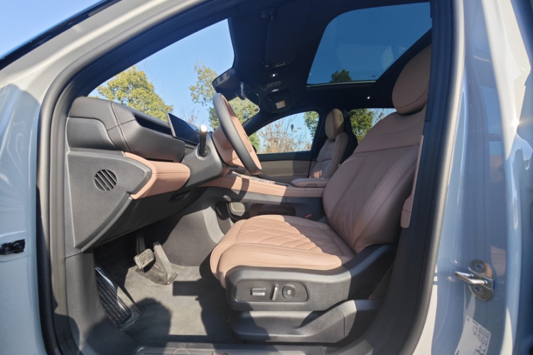 蔚来ES6 2025款 75kWh局部细节19