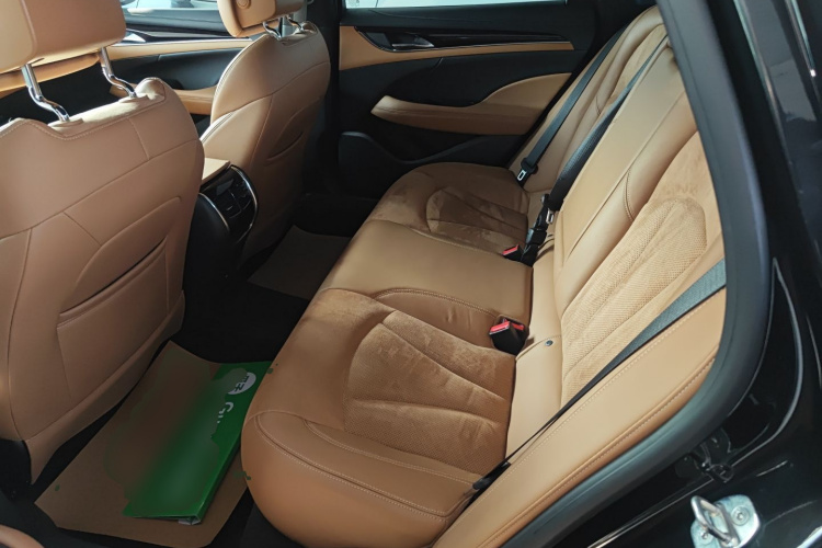 别克 君越 2018款 28T 精英型中控内饰21