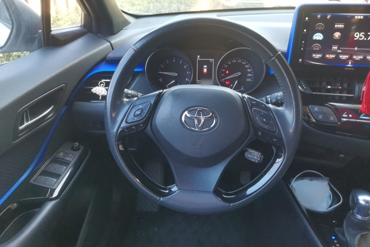 丰田 奕泽IZOA 2018款 2.0L 奕驰版 国VI中控内饰13