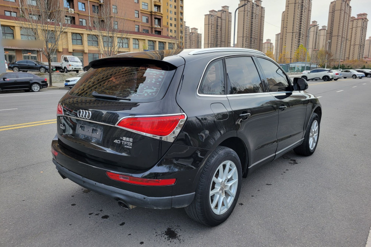 奥迪Q5 2013款 40 TFSI 进取型车身外观6008