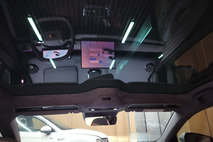 吉利银河 银河星耀8 2025款 130km EM-P 星舰版中控内饰22