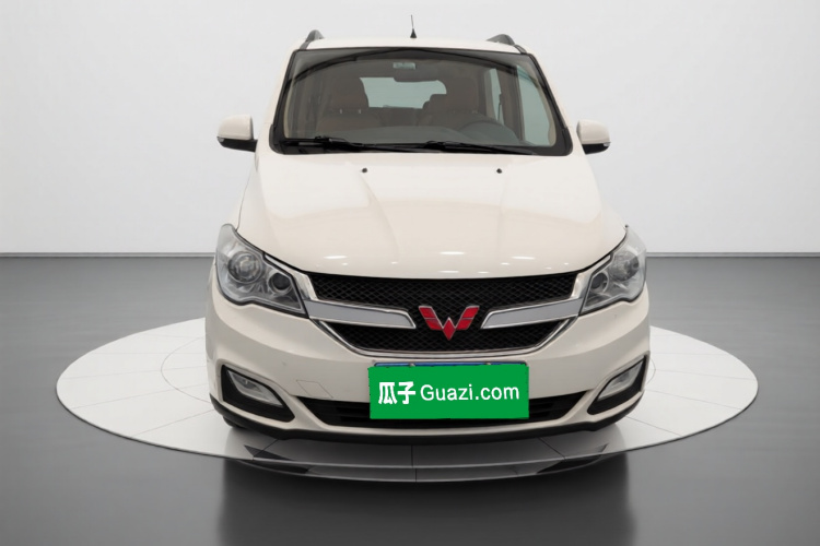 五菱汽车 五菱宏光 2015款 1.5L S1舒适国V车身外观2