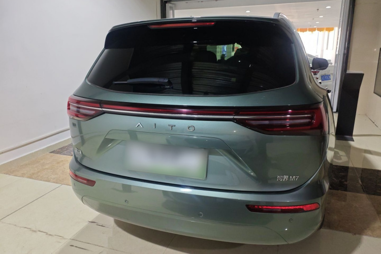 鸿蒙智行 问界M7 2022款 1.5T 四驱旗舰版车身外观6