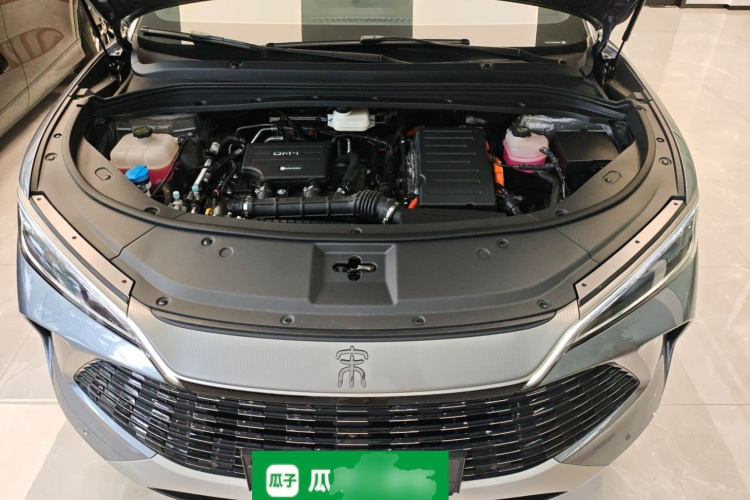 比亚迪 宋L DM-i 2025款 智驾版 112km 超越型机舱底盘24