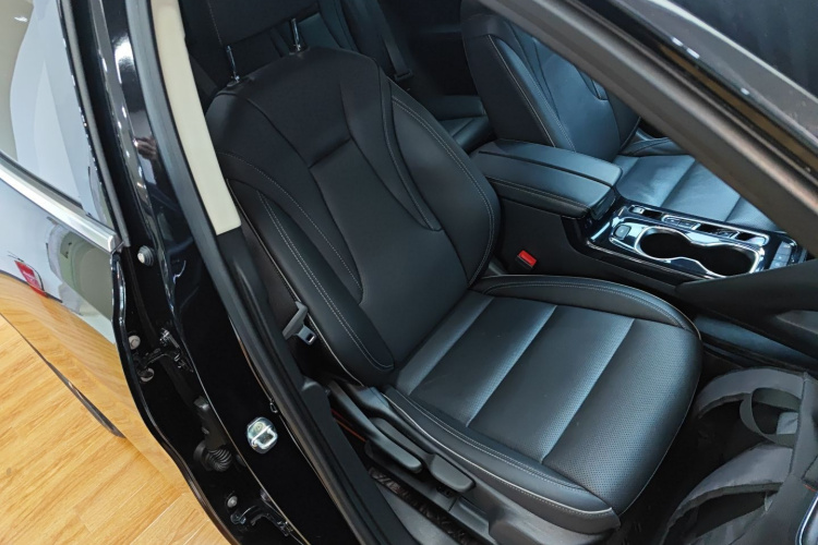 别克 2022款 昂科威S 552T 两驱豪华型局部细节41