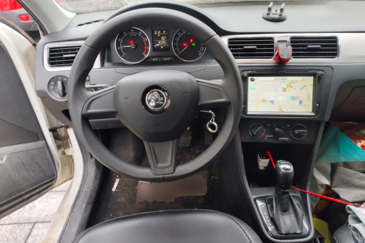 斯柯达 昕动 2016款 1.6L 自动创行版中控内饰13