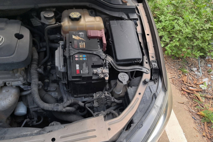 别克 英朗 2016款 15N 自动精英型局部细节9004