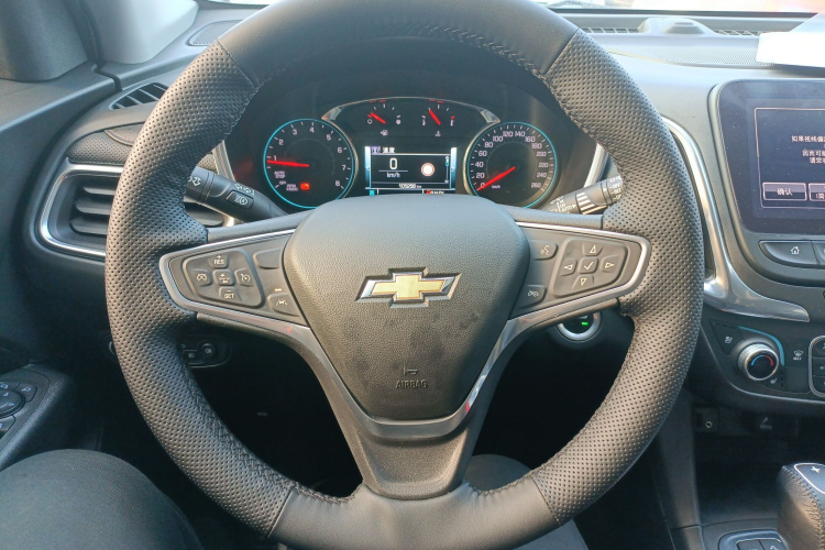 雪佛兰 探界者 2018款 RS 550T 自动四驱捍界版中控内饰13