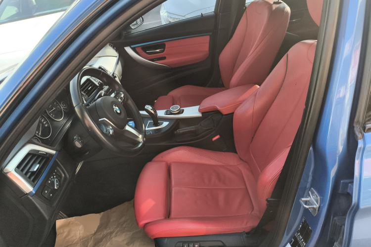 宝马3系 2019款 320i M运动套装局部细节19