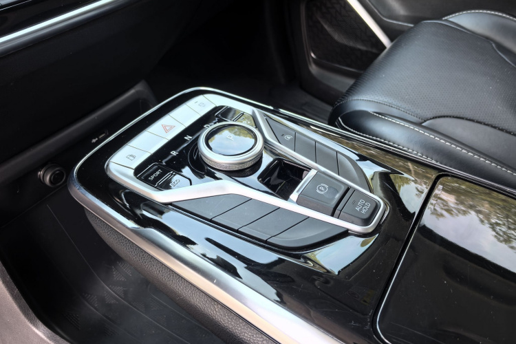 上汽大通MAXUS 大通G20 2021款 PLUS 2.0T 汽油自动豪华版中控内饰7002