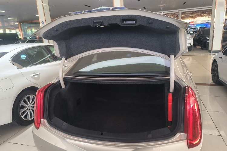 凯迪拉克XTS 2017款 28T 豪华型局部细节23