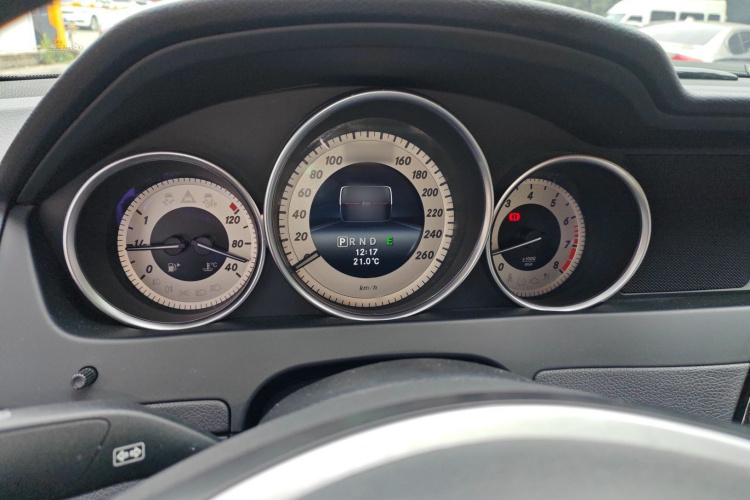 奔驰C级 2013款 C 260 时尚型 Grand Edition局部细节14