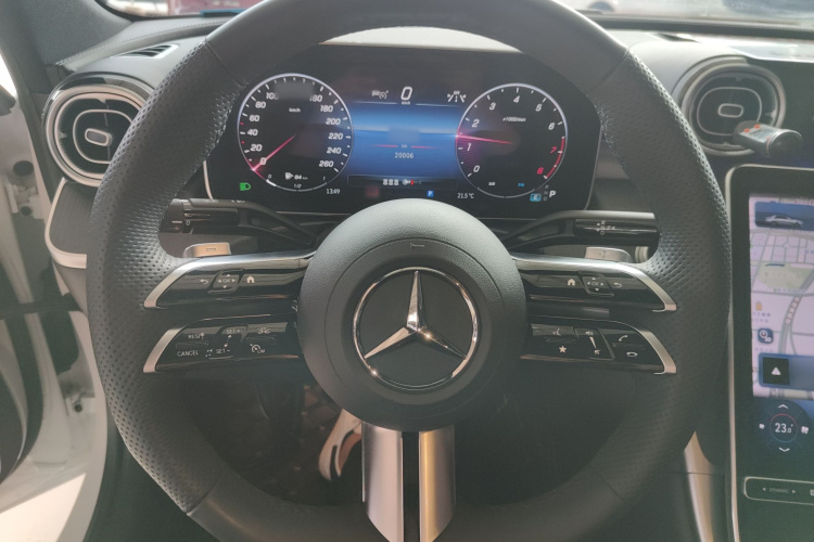 奔驰C级 2024款 改款 C 260 L 运动版中控内饰13