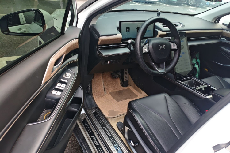 小鹏P5 2023款 智行版中控内饰7003